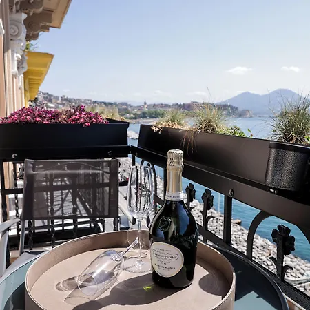 Demetra Luxury 4*