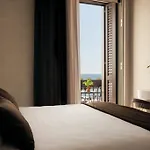 Demetra Luxury 4*