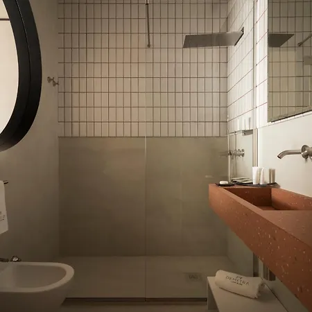 Pensión Demetra Luxury 4*