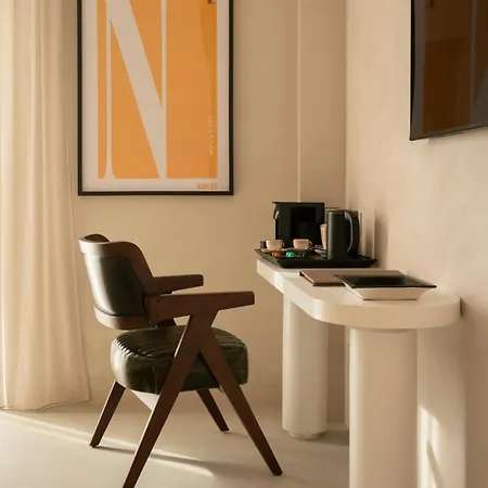 Demetra Luxury Pensión Nápoles